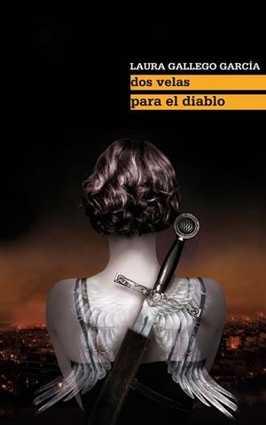 DOS VELAS PARA EL DIABLO (TAPA TOVA) | 9788467541175 | GALLEGO GARCIA, LAURA | Llibreria Aqualata | Comprar libros en catalán y castellano online | Comprar libros Igualada