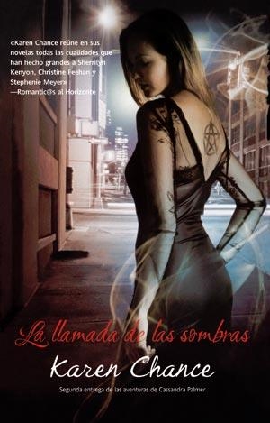 LLAMADA DE LAS SOMBRAS, LA (2A) - PANDORA | 9788498004540 | CHANCE,KAREN | Llibreria Aqualata | Comprar libros en catalán y castellano online | Comprar libros Igualada