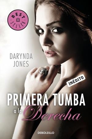 PRIMERA TUMBA A LA DERECHA | 9788499894072 | JONES, DARYNDA | Llibreria Aqualata | Comprar libros en catalán y castellano online | Comprar libros Igualada