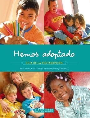 HEMOS ADOPTADO | 9788415411093 | VVAA | Llibreria Aqualata | Comprar libros en catalán y castellano online | Comprar libros Igualada