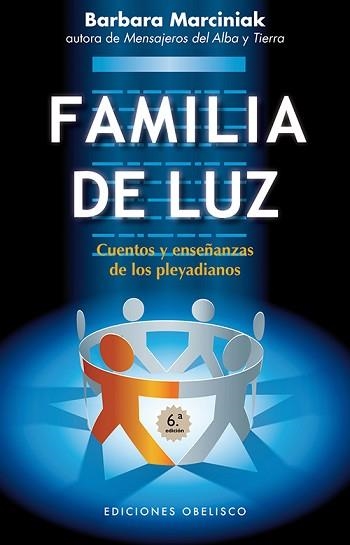 FAMILIA DE LUZ, LA | 9788497779005 | MARCINIAK, BARBARA | Llibreria Aqualata | Comprar llibres en català i castellà online | Comprar llibres Igualada
