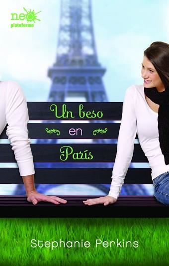 UN BESO EN PARÍS | 9788415577539 | PERKINS, STEPHANIE | Llibreria Aqualata | Comprar libros en catalán y castellano online | Comprar libros Igualada