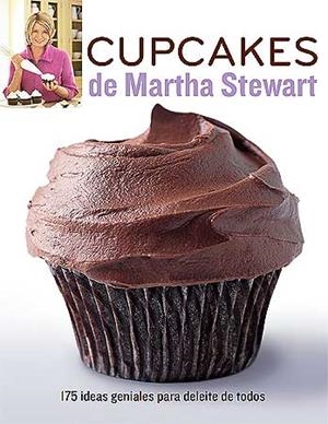 CUPCAKES DE MARTHA STEWART | 9788426140807 | STEWART, MARTHA | Llibreria Aqualata | Comprar llibres en català i castellà online | Comprar llibres Igualada