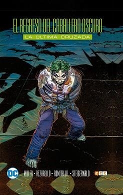 REGRESO DEL CABALLERO OSCURO, EL. LA ÚLTIMA CRUZADA | 9788416840236 | MILLER, FRANK / AZZARELLO, BRIAN | Llibreria Aqualata | Comprar libros en catalán y castellano online | Comprar libros Igualada