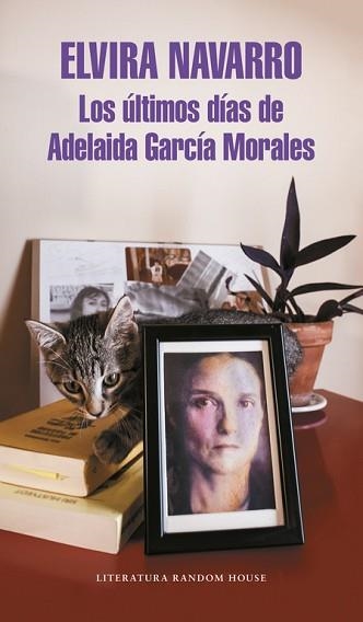ÚLTIMOS DÍAS DE ADELAIDA GARCÍA MORALES, LOS | 9788439732037 | NAVARRO, ELVIRA | Llibreria Aqualata | Comprar libros en catalán y castellano online | Comprar libros Igualada