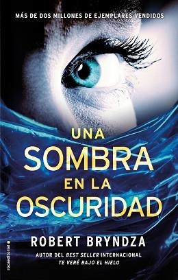 UNA SOMBRA EN LA OSCURIDAD | 9788416700707 | BRYNDZA, ROBERT | Llibreria Aqualata | Comprar libros en catalán y castellano online | Comprar libros Igualada