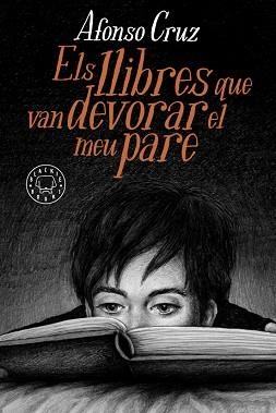 LLIBRES QUE VAN DEVORAR EL MEU PARE, ELS | 9788417552282 | CRUZ, AFONSO | Llibreria Aqualata | Comprar libros en catalán y castellano online | Comprar libros Igualada