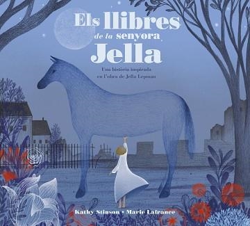 LLIBRES DE LA SENYORA JELLA, ELS | 9788426147042 | STINSON, KATHY | Llibreria Aqualata | Comprar llibres en català i castellà online | Comprar llibres Igualada