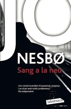 SANG A LA NEU | 9788418572333 | NESBO, JO | Llibreria Aqualata | Comprar libros en catalán y castellano online | Comprar libros Igualada