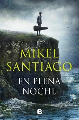 EN PLENA NOCHE | 9788466669689 | SANTIAGO, MIKEL | Llibreria Aqualata | Comprar libros en catalán y castellano online | Comprar libros Igualada