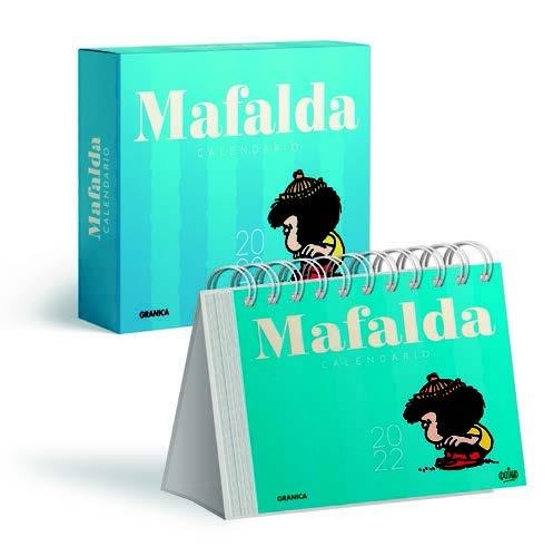 2022 CALENDARIO MAFALDA CAJA- AZUL | 9789878358536 | QUINO | Llibreria Aqualata | Comprar libros en catalán y castellano online | Comprar libros Igualada