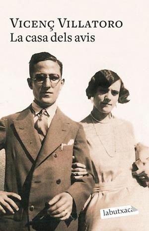 CASA DELS AVIS, LA | 9788418572852 | VILLATORO, VICENÇ | Llibreria Aqualata | Comprar libros en catalán y castellano online | Comprar libros Igualada
