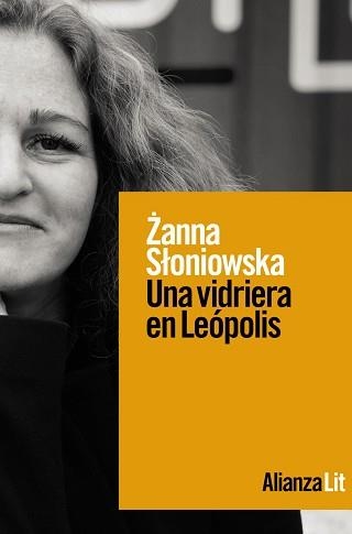 UNA VIDRIERA EN LEÓPOLIS | 9788411480291 | SLONIOWSKA, ZANNA | Llibreria Aqualata | Comprar libros en catalán y castellano online | Comprar libros Igualada