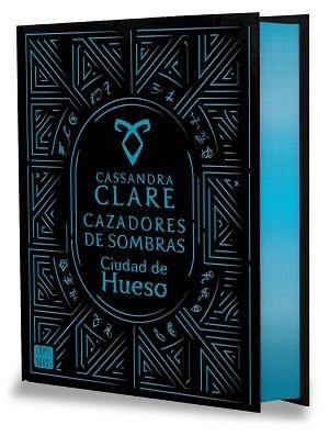 CIUDAD DE HUESO. CAZADORES DE SOMBRAS 1. EDICIÓN ESPECIAL | 9788408289739 | CLARE, CASSANDRA | Llibreria Aqualata | Comprar llibres en català i castellà online | Comprar llibres Igualada