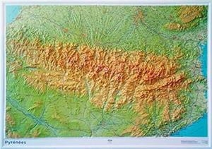 MAPA PYRENEES-PIRINEOS  RELIEVE  1:375.000 -IGN  (113 X 80 CENTÍMETRES) | 9782758534662 | Llibreria Aqualata | Comprar libros en catalán y castellano online | Comprar libros Igualada
